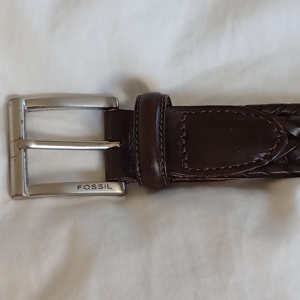 Fossil Men's Leather Belt - Picture 2 of 5